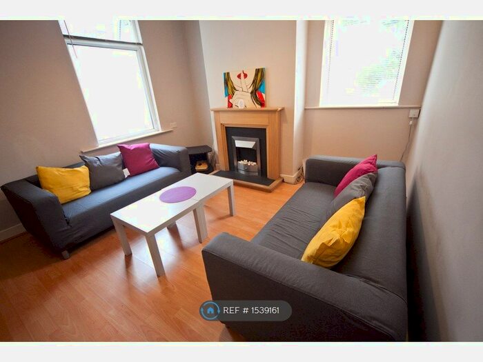 5 Bedroom Terraced House To Rent In Pedder Street, Ashton-On-Ribble, Preston, PR2