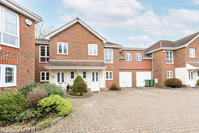 3 Bedroom Terraced House For Sale In Oaklands, Redford Avenue, Horsham, RH12