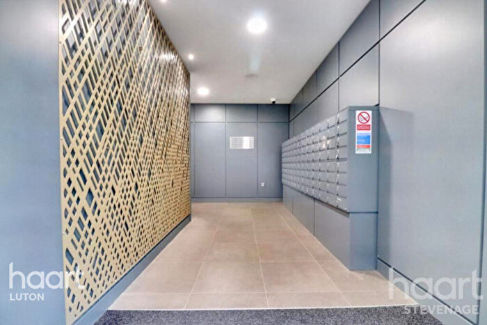 1 Bedroom Apartment To Rent In Park Place, Stevenage, SG1