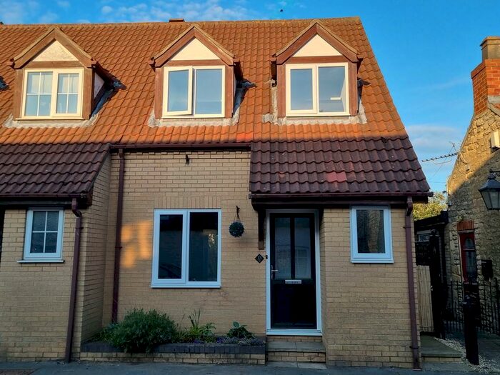 3 Bedroom Semi-Detached House To Rent In High Street, Metheringham, LN4