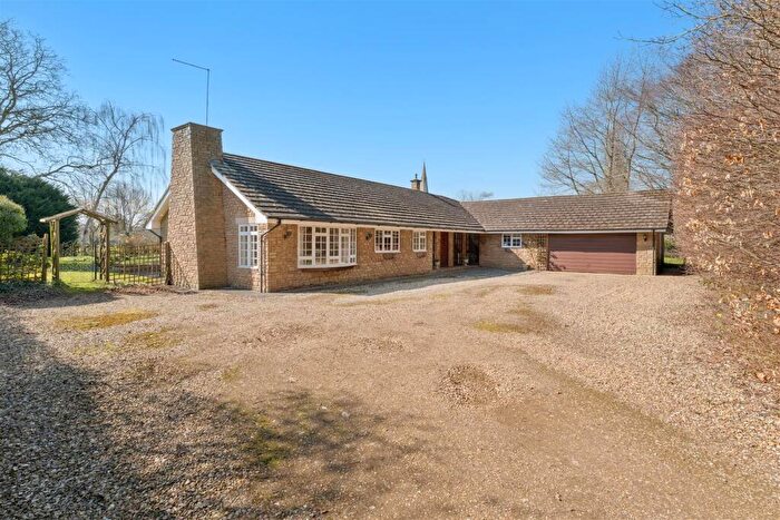 5 Bedroom Detached Bungalow For Sale In Harrington Road, Loddington, NN14