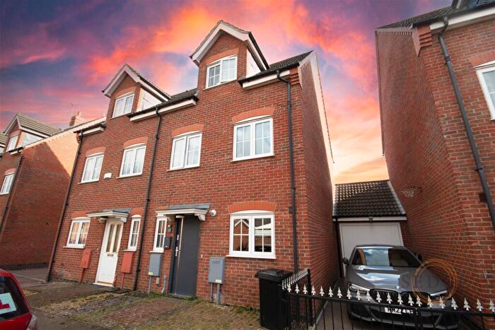 4 Bedroom Town House For Sale In Livingstone Drive, Spalding, PE11