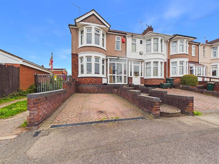 3 Bedroom End Of Terrace House For Sale In Chelveston Road, Coundon, Coventry, CV6