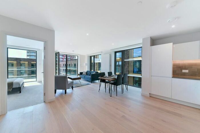 2 Bedroom Flat To Rent In John Cabot House, Royal Wharf, London E16