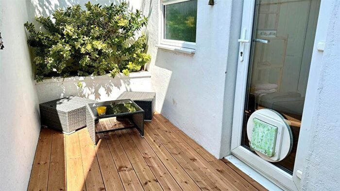 1 Bedroom Flat To Rent In Roundhill Road, Brighton, BN2