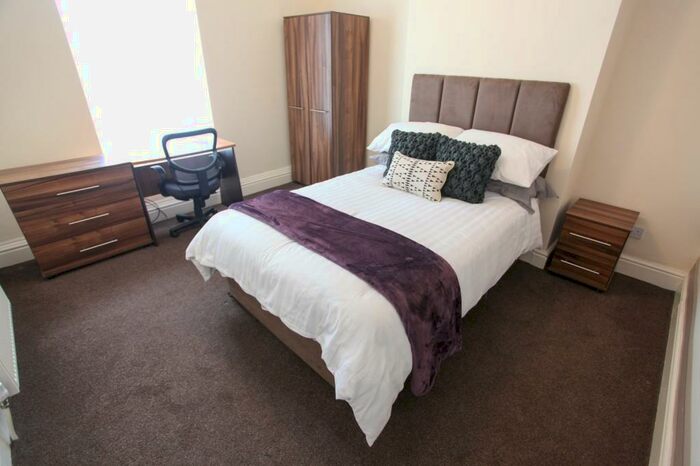 4 Bedroom Terraced House To Rent In Cranborne Road, L15