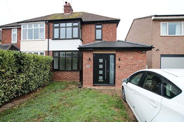 3 Bedroom Semi-detached House To Rent In Stretton Avenue, Newmarket, CB8