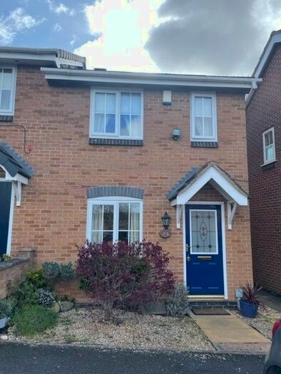 2 Bedroom End Of Terrace House To Rent In Snowdrop Meadow, Telford, Shropshire, TF1