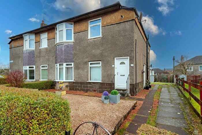 3 Bedroom Flat To Rent In Trinity Avenue, G52
