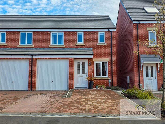 3 Bedroom Semi Detached House For Sale In Navigation Way, Hesketh Bank, Preston, PR4