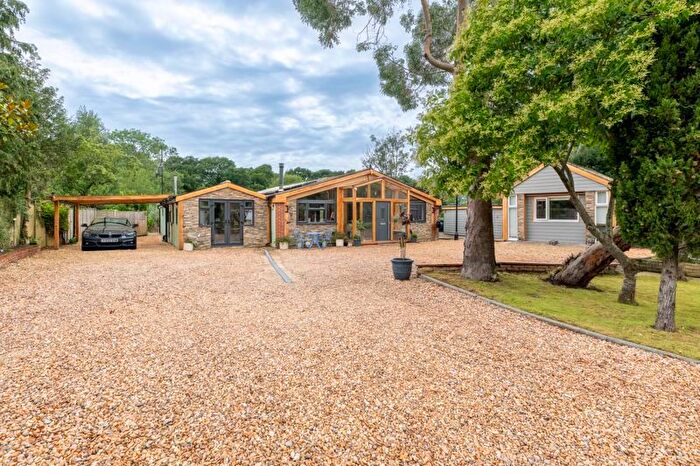 4 Bedroom Detached Bungalow For Sale In Shortgate Lane, Lewes, BN8