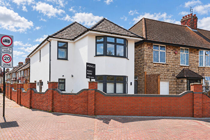 4 Bedroom Detached House For Sale In East Lane, Wembley, HA0