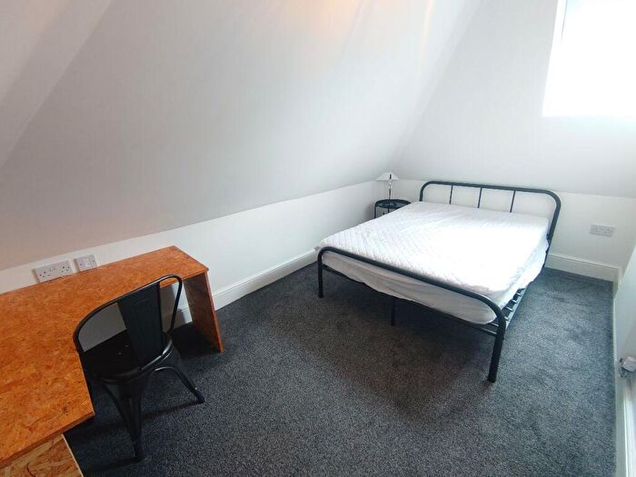 5 Bedroom Flat To Rent In Flat, Boaler Street, Liverpool, L6
