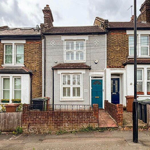 2 Bedroom Terraced House For Sale In Nightingale Grove, London, SE13