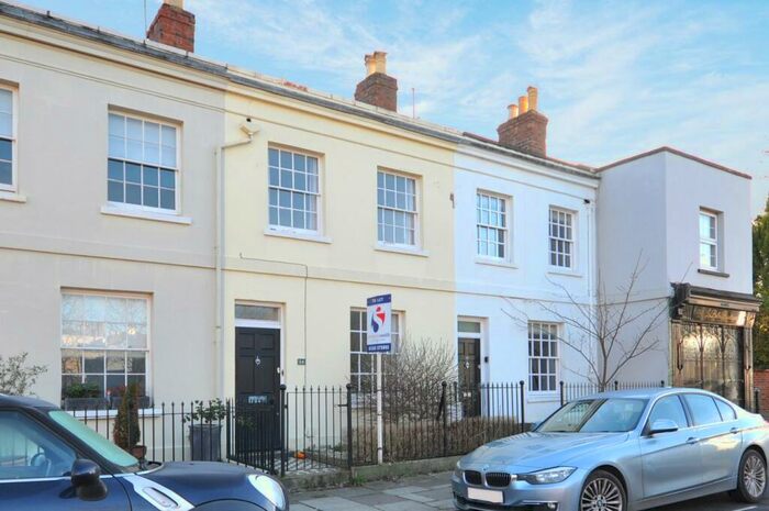 2 Bedroom Terraced House To Rent In Painswick Road, Cheltenham, GL50