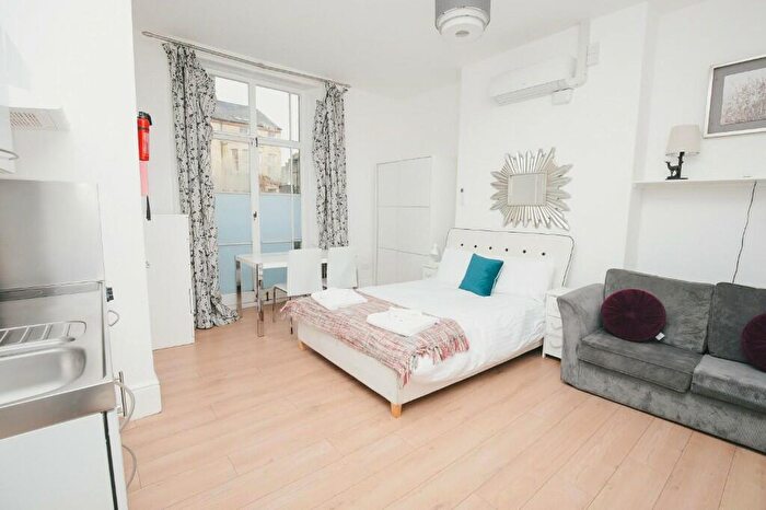 1 Bedroom Serviced Apartments To Rent In Newmarket Road, Cambridge, Cambridgeshire, CB5