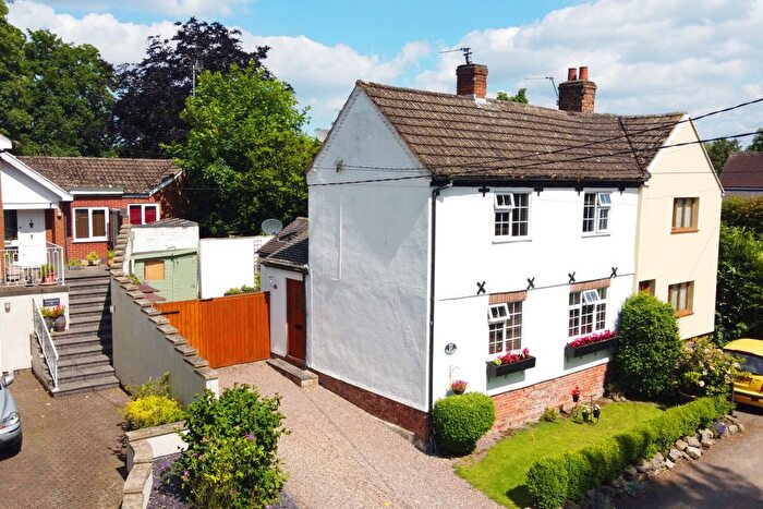 2 Bedroom Cottage For Sale In Main Street, Orton On The Hill, CV9