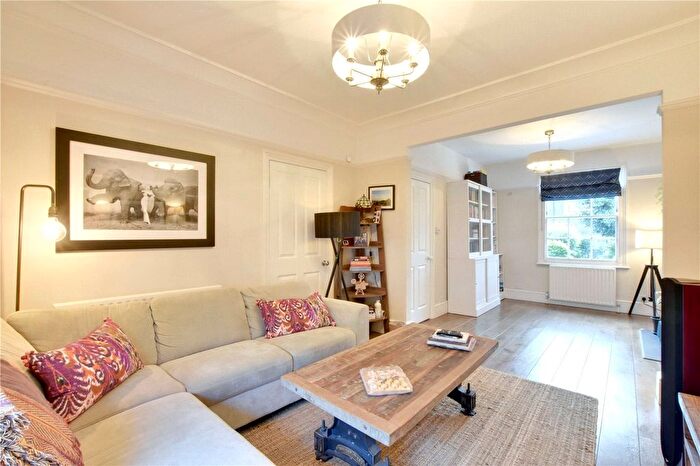 3 Bedroom Terraced House To Rent In Ashburnham Place, Greenwich, London, SE10