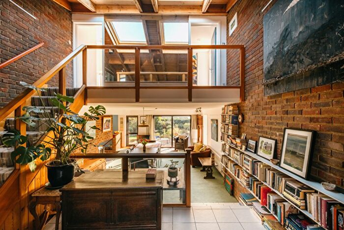 3 Bedroom Detached House For Sale In Amherst Gardens, Hastings, TN34