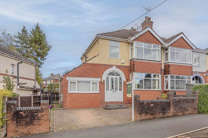 3 Bedroom Semi Detached House For Sale In Mornington Road, Sneyd Green, Stoke On Trent, ST1