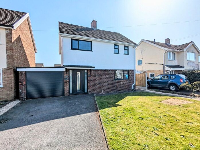 3 Bedroom Detached House For Sale In Heol Drindod, Johnstown, Carmarthen, Carmarthenshire., SA31