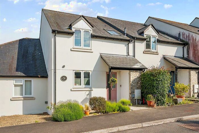 3 Bedroom Terraced House For Sale In Loup Court, Axminster, EX13