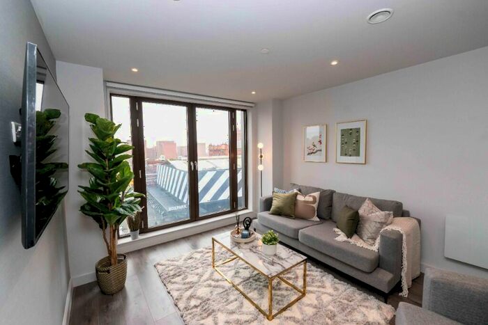 1 Bedroom Apartment To Rent In Parliament Square Crump St, Liverpool, Merseyside, L1