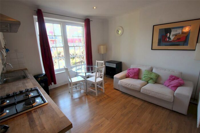 2 Bedroom Apartment To Rent In The Highway, Wapping, E1W