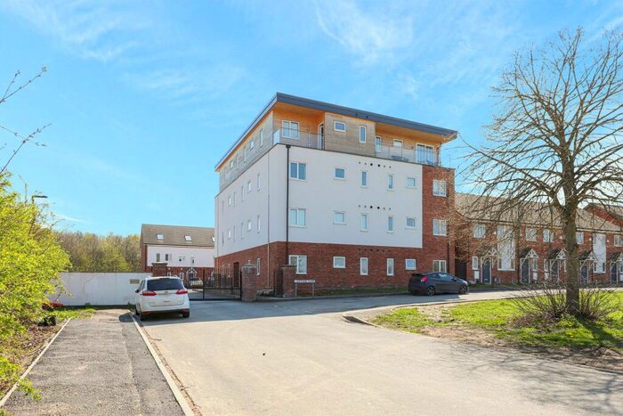2 Bedroom Apartment For Sale In Staveley Road, Poolsbrook, S43