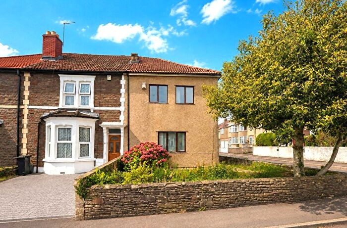 3 Bedroom End Terrace House For Sale In Ducie Road, Staple Hill, Bristol, BS16