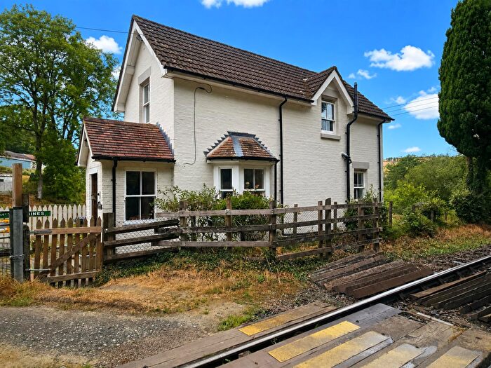 2 Bedroom House For Sale In Llanbister Road, Llandrindod Wells, LD1