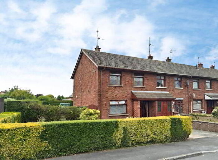 3 Bedroom End Of Terrace House For Sale In Kilwilke Gardens, Craigavon, BT67