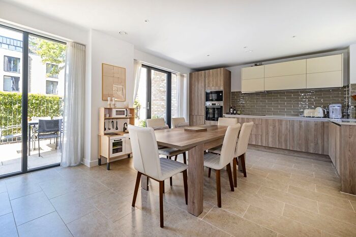 3 Bedroom End Of Terrace House To Rent In Helena Close, London, SW19