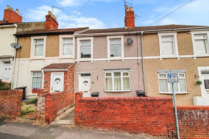 3 Bedroom Terraced House To Rent In Stafford Street, Swindon, SN1
