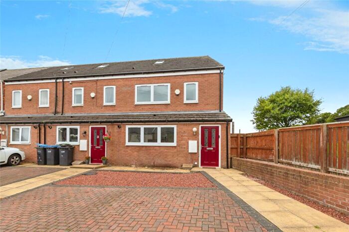 3 Bedroom End Of Terrace House For Sale In Field View, Bearpark, Durham, DH7