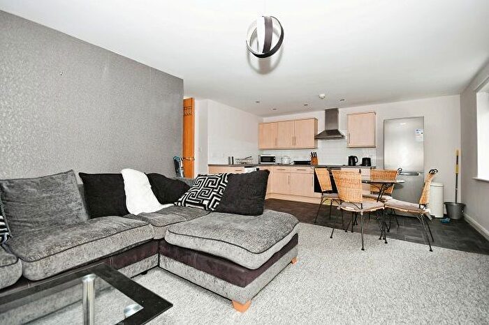 2 Bedroom Property To Rent In Weston View, Sheffield, S10