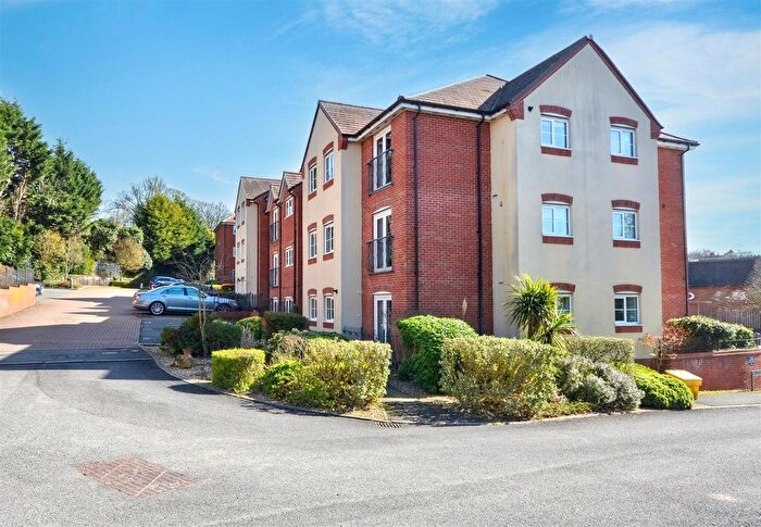 2 Bedroom Flat For Sale In Millstone Court, Stone, ST15