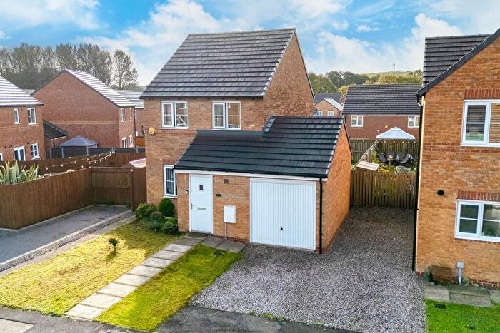 3 Bedroom Detached House For Sale In Constable Drive, Rochdale, OL11