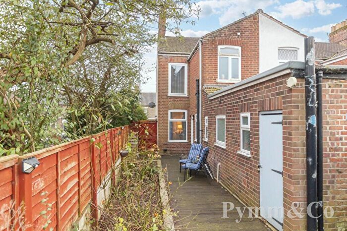 2 Bedroom End Of Terrace House For Sale In Denmark Road, Norwich, NR3