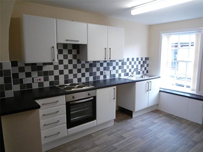2 Bedroom Flat To Rent In Load Street, Bewdley, Worcestershire, DY12