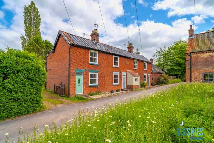 2 Bedroom Cottage For Sale In Stody Lane, Thornage, Holt, NR25