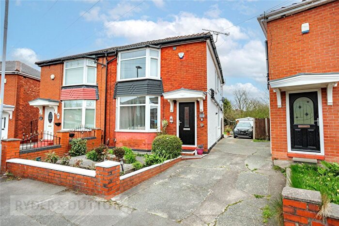 2 Bedroom Semi Detached House For Sale In Waverley Crescent, Droylsden, Manchester, Greater Manchester, M43