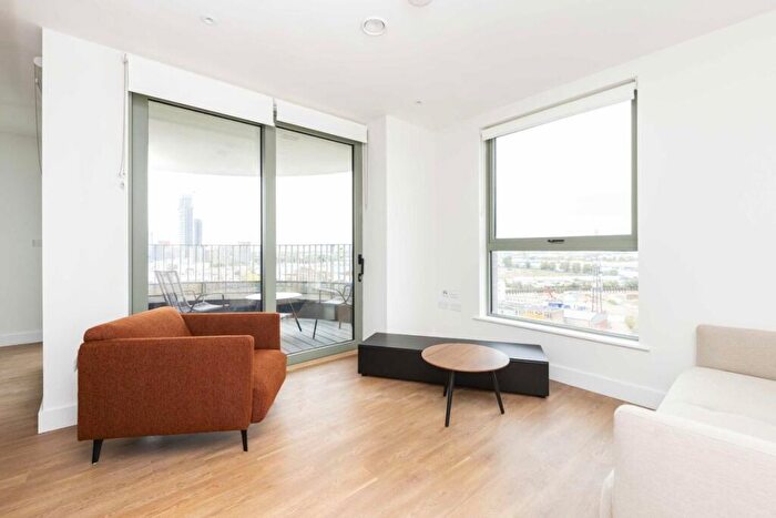 2 Bedroom Flat To Rent In Union Way, Willsden Junction, NW10