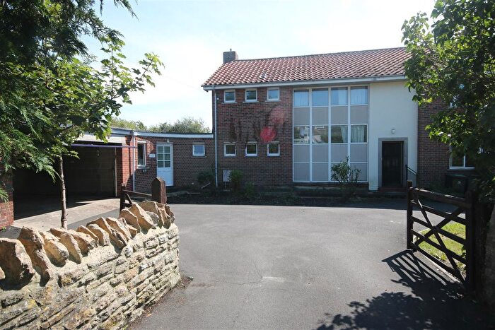 4 Bedroom Detached House To Rent In East Street, Chickerell, Weymouth, DT3