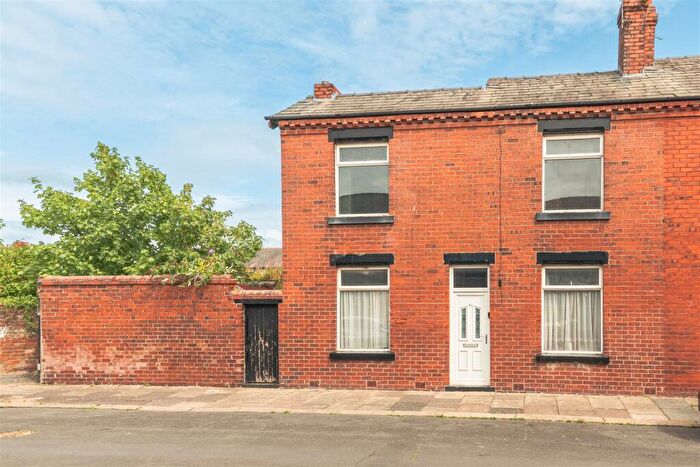 2 Bedroom End Of Terrace House For Sale In Foundry Street, Barrow-In-Furness, LA14