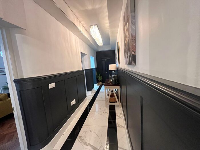 1 Bedroom Flat To Rent In Stanhope Gardens, London, SW7