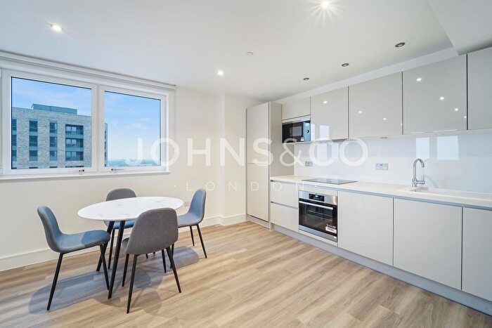 2 Bedroom Flat To Rent In Ashwell House, The West Works, Southall, UB2