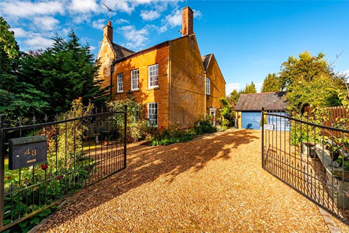 5 Bedroom House For Sale In Brook Lane, Dallington, Northamptonshire, NN5