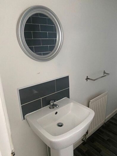 2 Bedroom Flat To Rent In Stapleton Road, Bristol, BS5