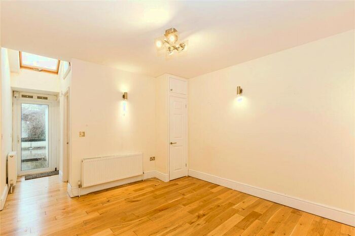 1 Bedroom Apartment To Rent In Cromwell Road, St. Andrews, Bristol, BS6